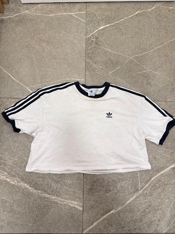 Adidas bolur hvítur