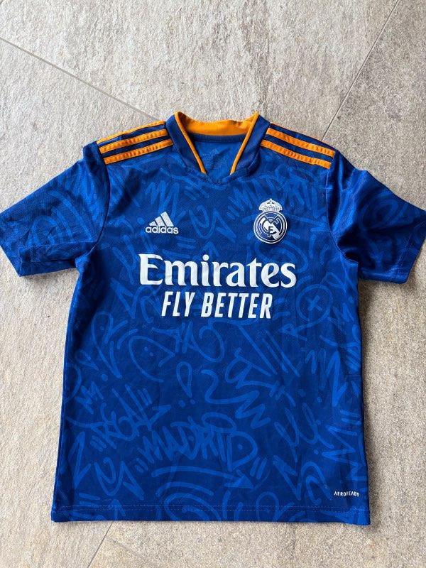 Adidas bolur jr