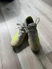 Adidas fótboltaskór