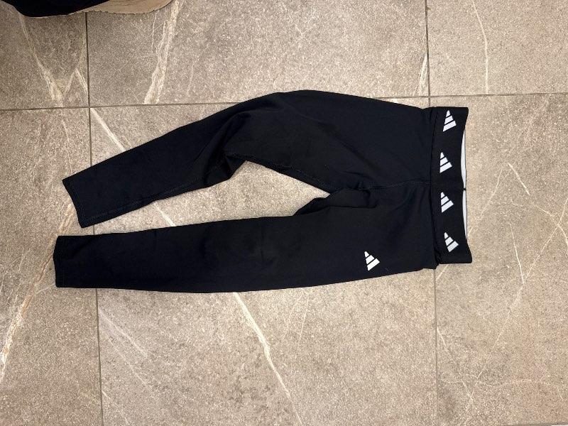 Adidas leggings