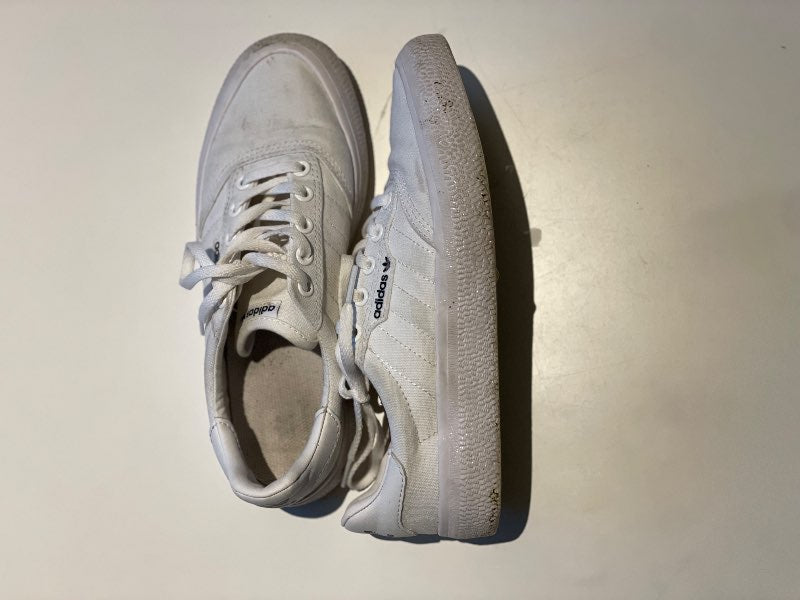 Adidas shoes ||G