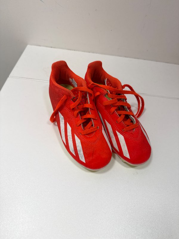 Adidas takkaskór