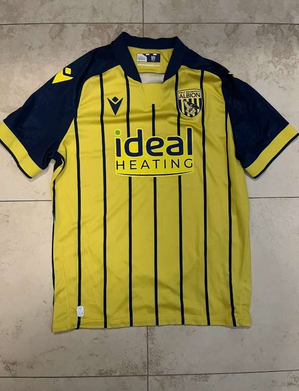 Albion Bolur