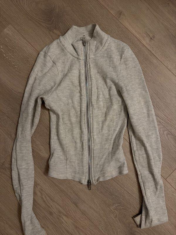 Bershka gra peysa