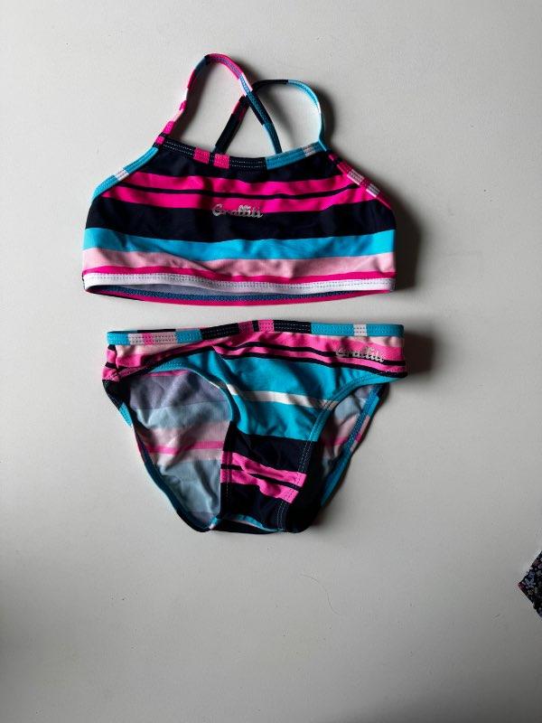 Bikiní röndótt st.104