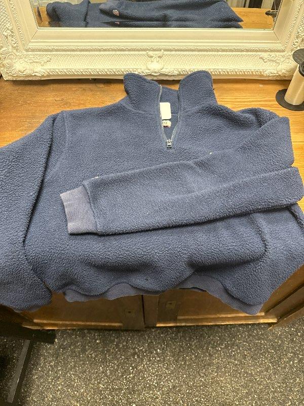 Blá tommy jeans peysa