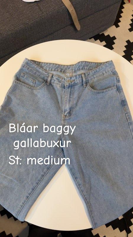 Bláar baggy gallabuxur