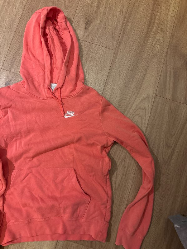 Bleik nike