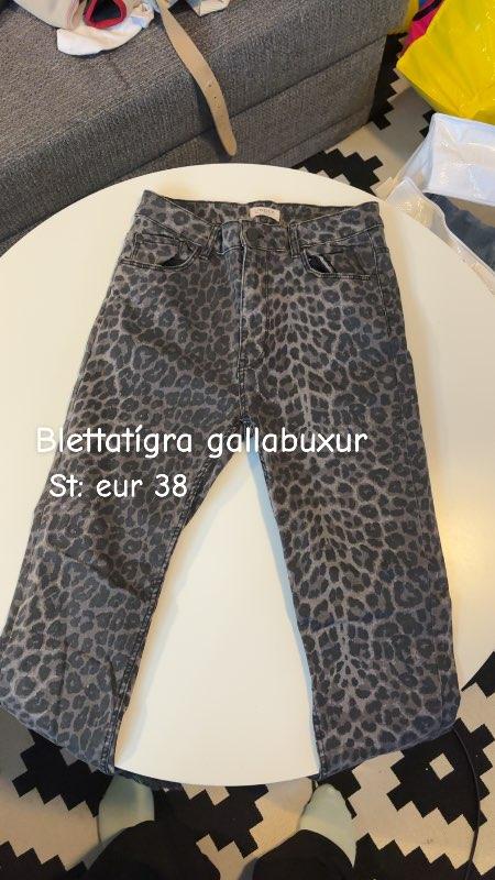Blettatígra gallabuxur