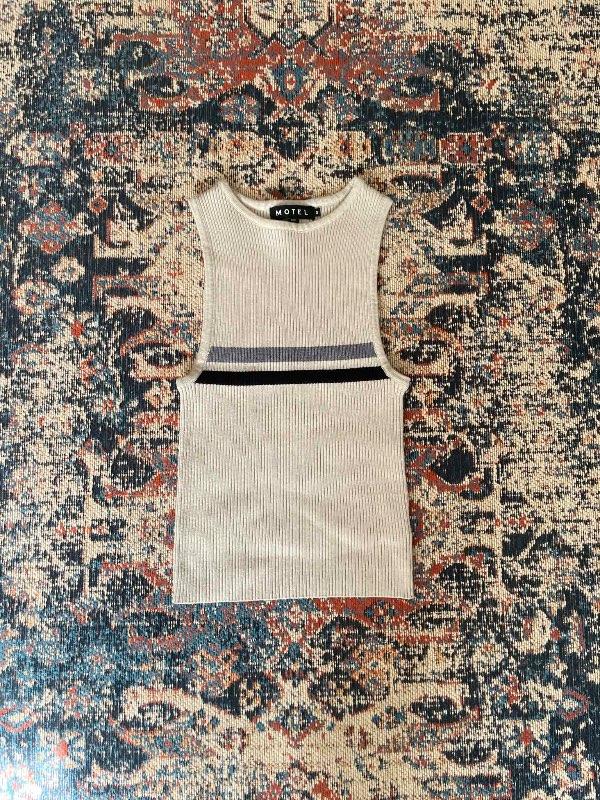 Bolur, Motel, stripe