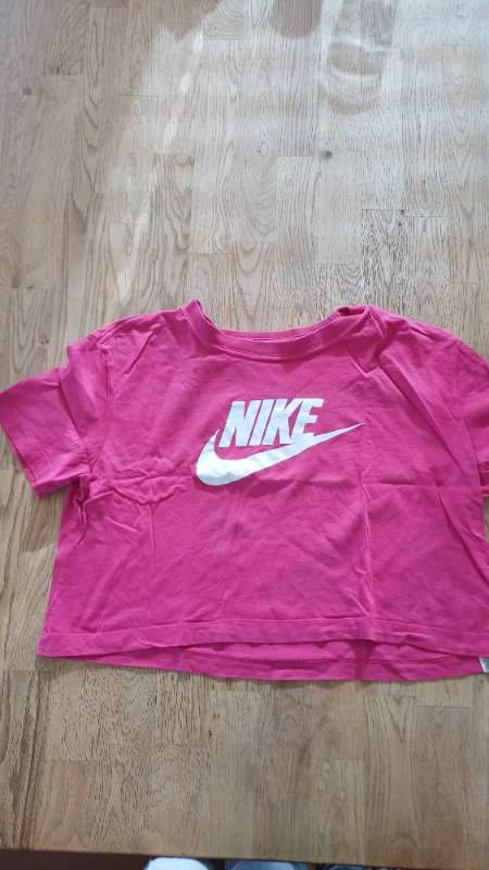 Bolur, Nike, bleikur, stuttur