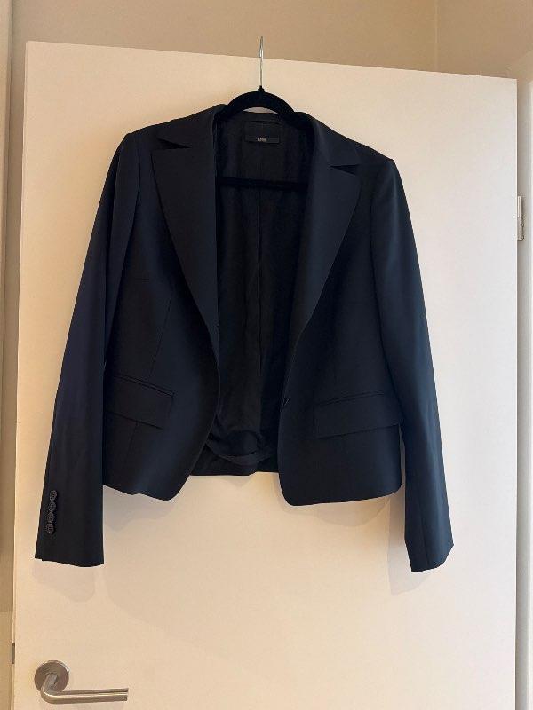 Boss blazer