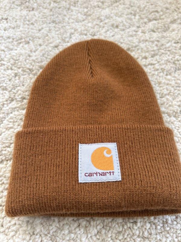Brún Carhart húfa ónotuð