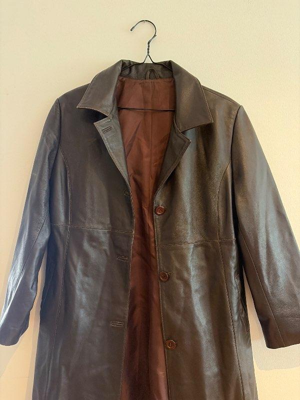 Brún vintage leður kápa