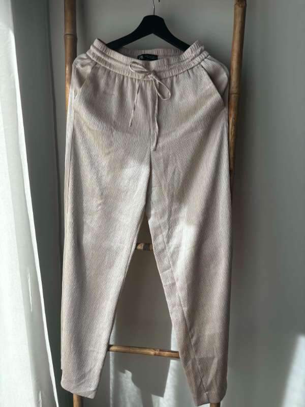 Buxur beige glans ZARA