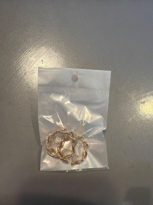 Clip on eyrnalokkar