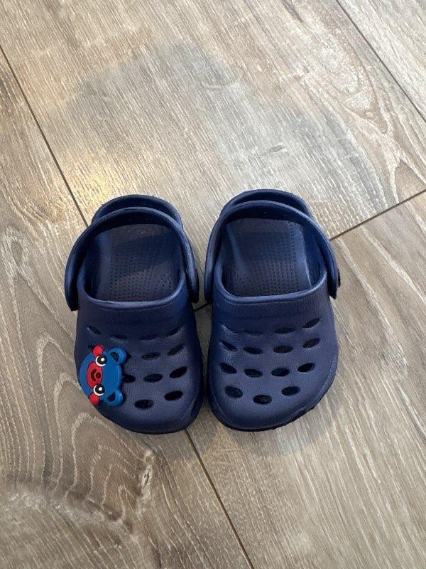Crocs skór