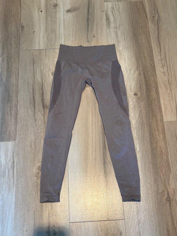 Define the line leggings
