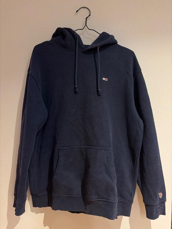 Dökk blá Tommy Jeans hettupeysa