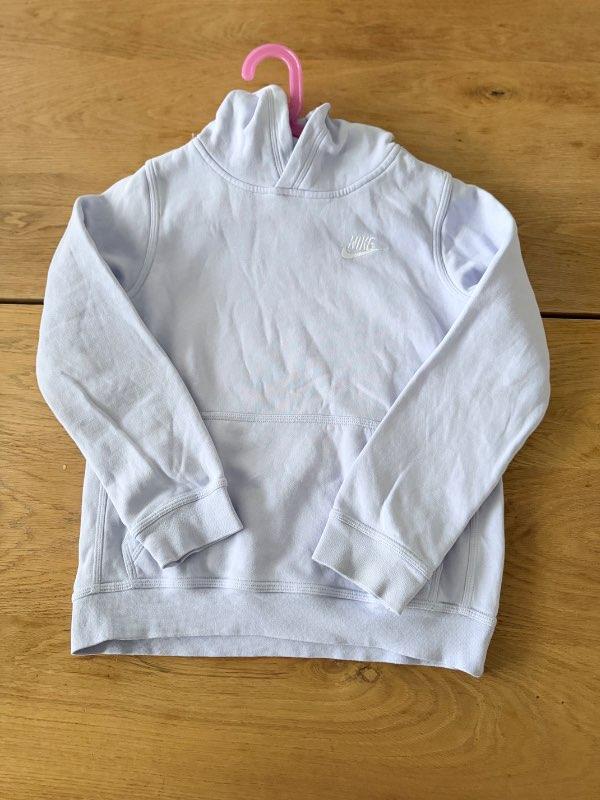 Fjólublá nike hettupeysa