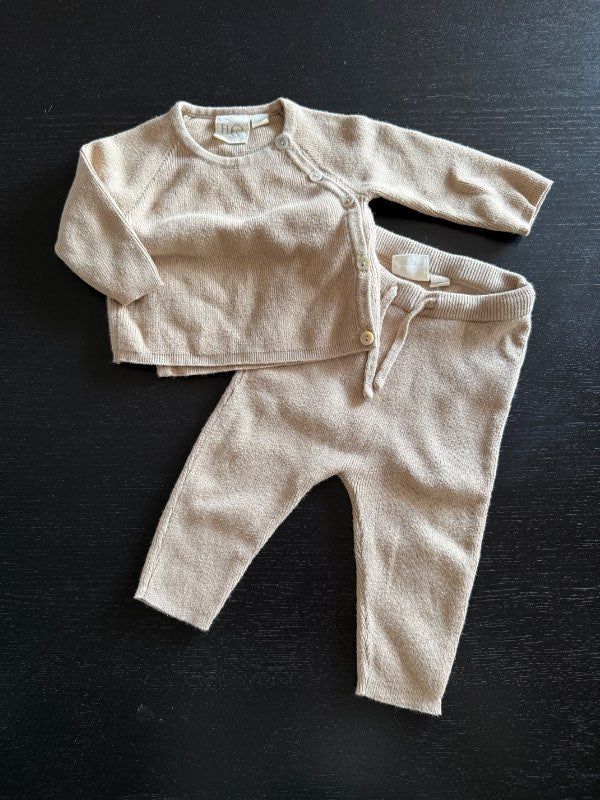 Flöss sett beige