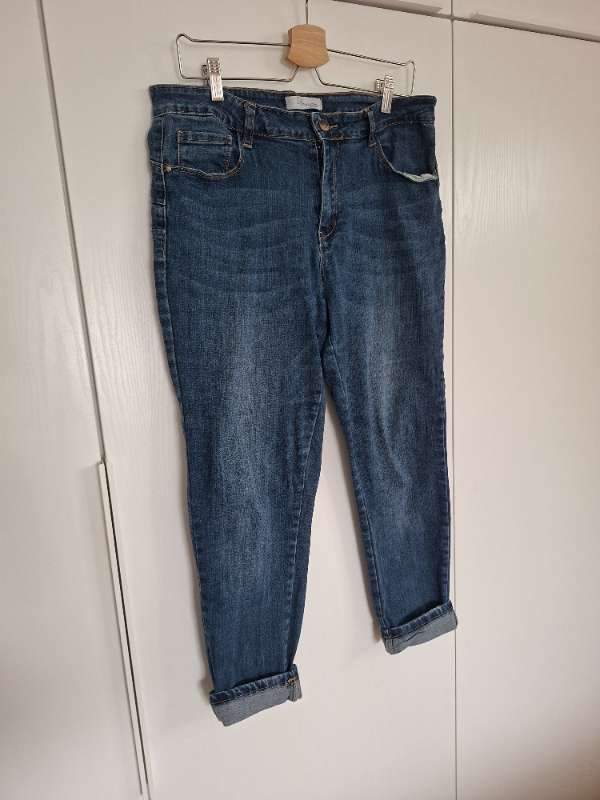 Gallabuxur st 44-46