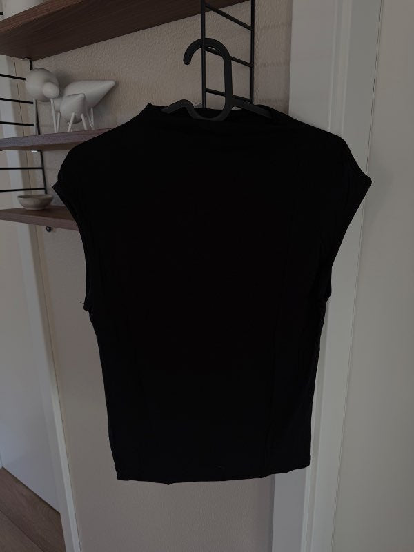 Gina Tricot bolur