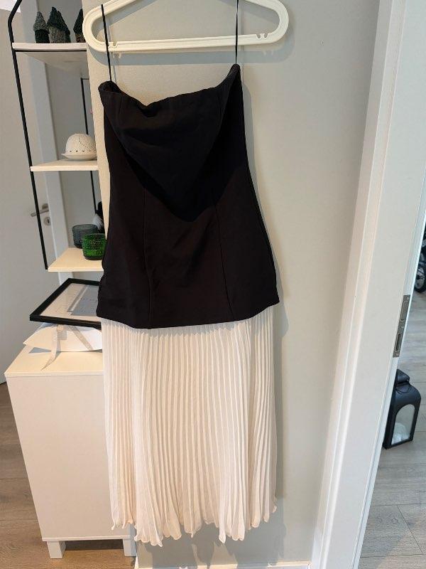 Gina Tricot kjóll