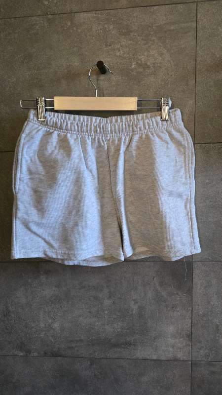 Gina Tricot stuttbuxur