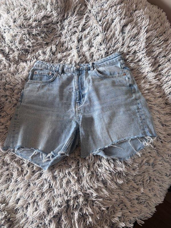 Gina tricot