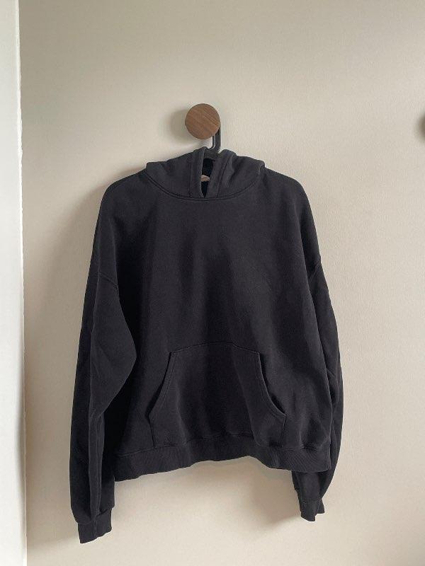 Gina tricot hettupeysa