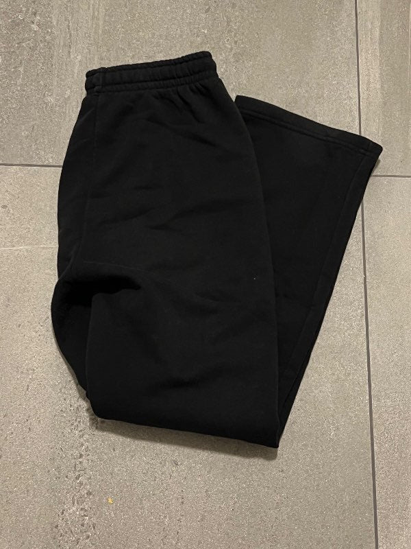 Ginatricot buxur