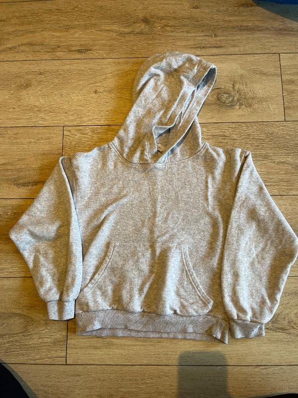 Grá H&M hettupeysa