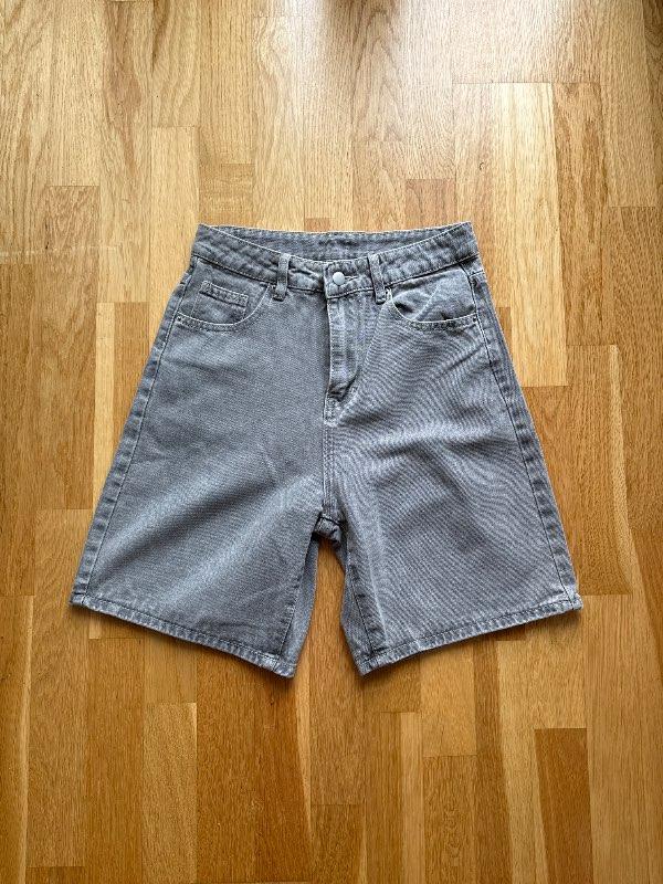 Gráar jorts