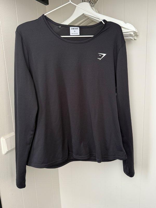 Gymshark langerma peysa