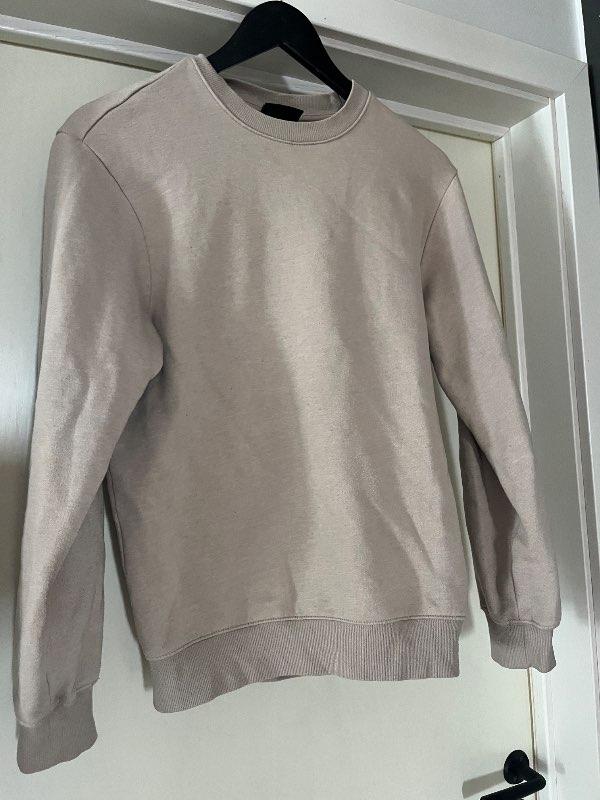 HM Relaxed fit peysa
