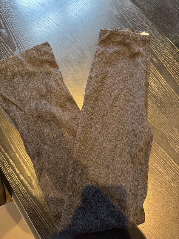 H&M buxur svartar