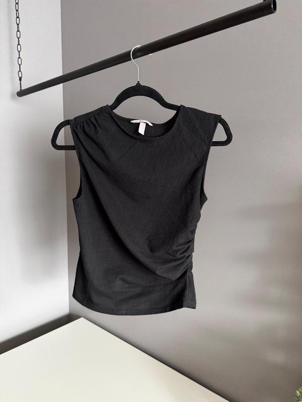 H&M fínn svartur bolur