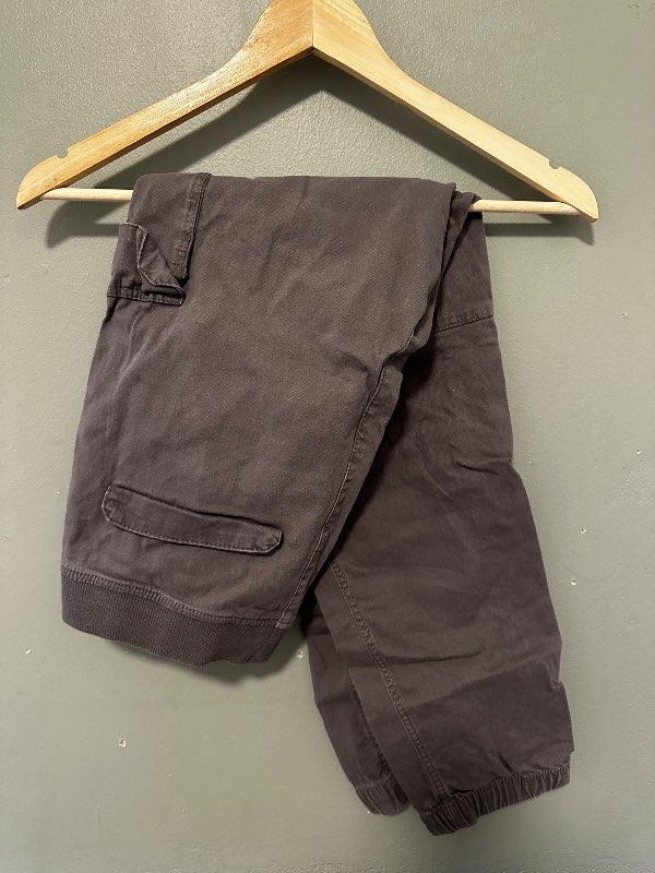 H&M gráar cargobuxur