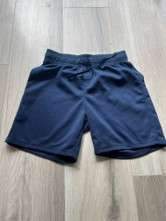H&M stuttbuxur