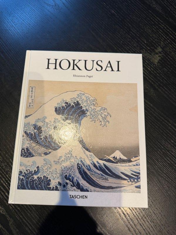 Hokusai bók