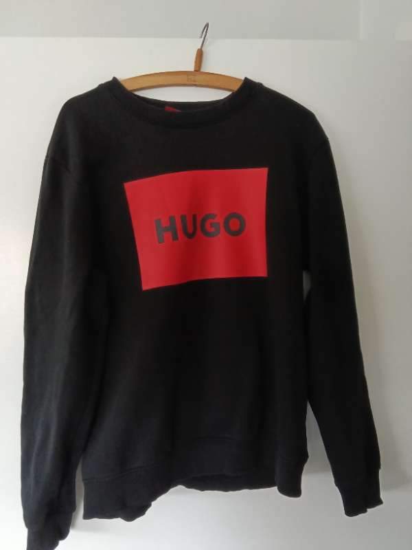 Hugo Boss Peysa