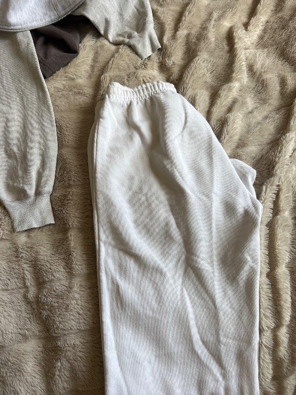 Hvítar gina sweatpants