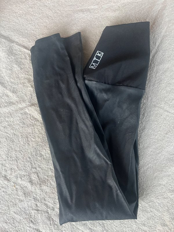 MTK Ónotaðar leggings