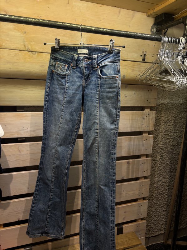 Gina gallabuxur ljósblár