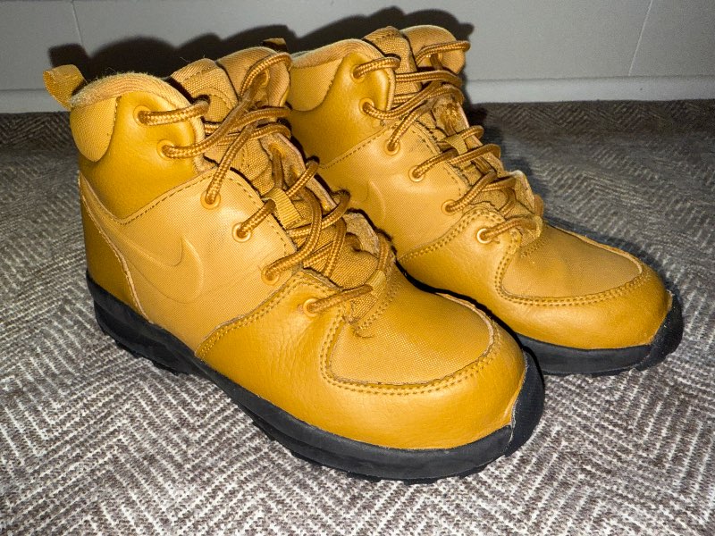 Nike gönguskór #33.5