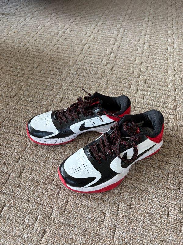Kobe 5 körfuboltaskór