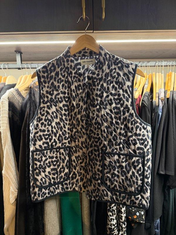 Leopard vesti lollys laundry