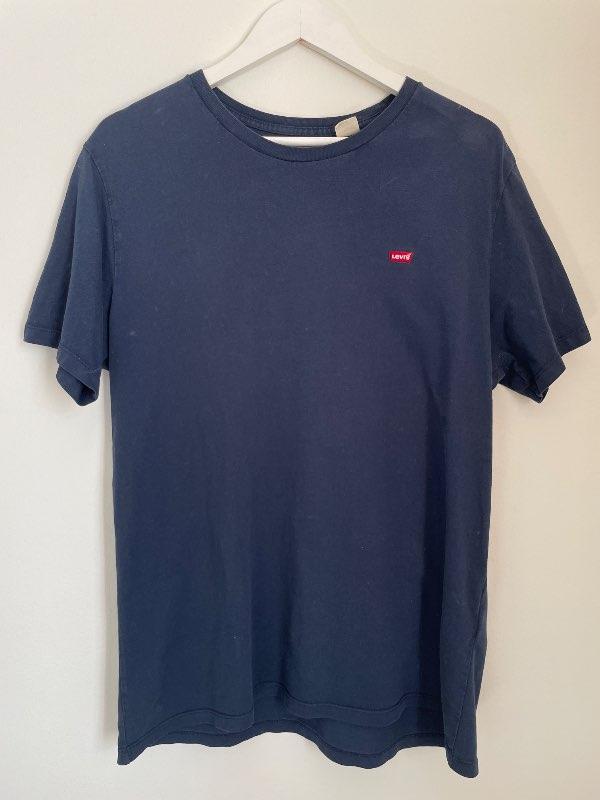 Levi’s blár stuttermabolur