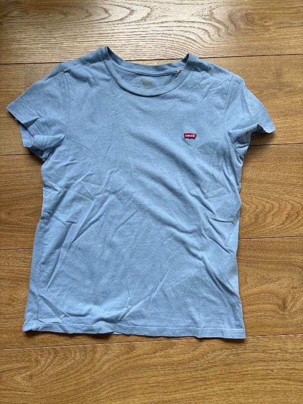 Levi’s blár stuttermabolur
